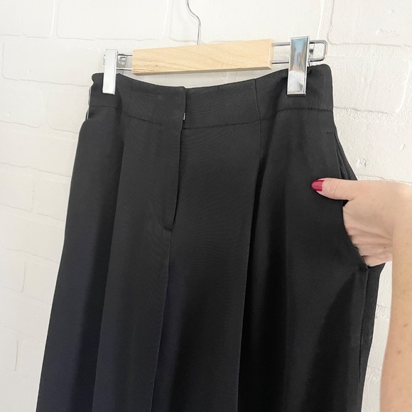 Club Monaco Dress Culotte Trouser pants Crop Bermuda Wide leg Darted Black 00 - Picture 6 of 15
